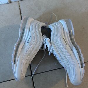 Nike Women's Athletic Shoes - White